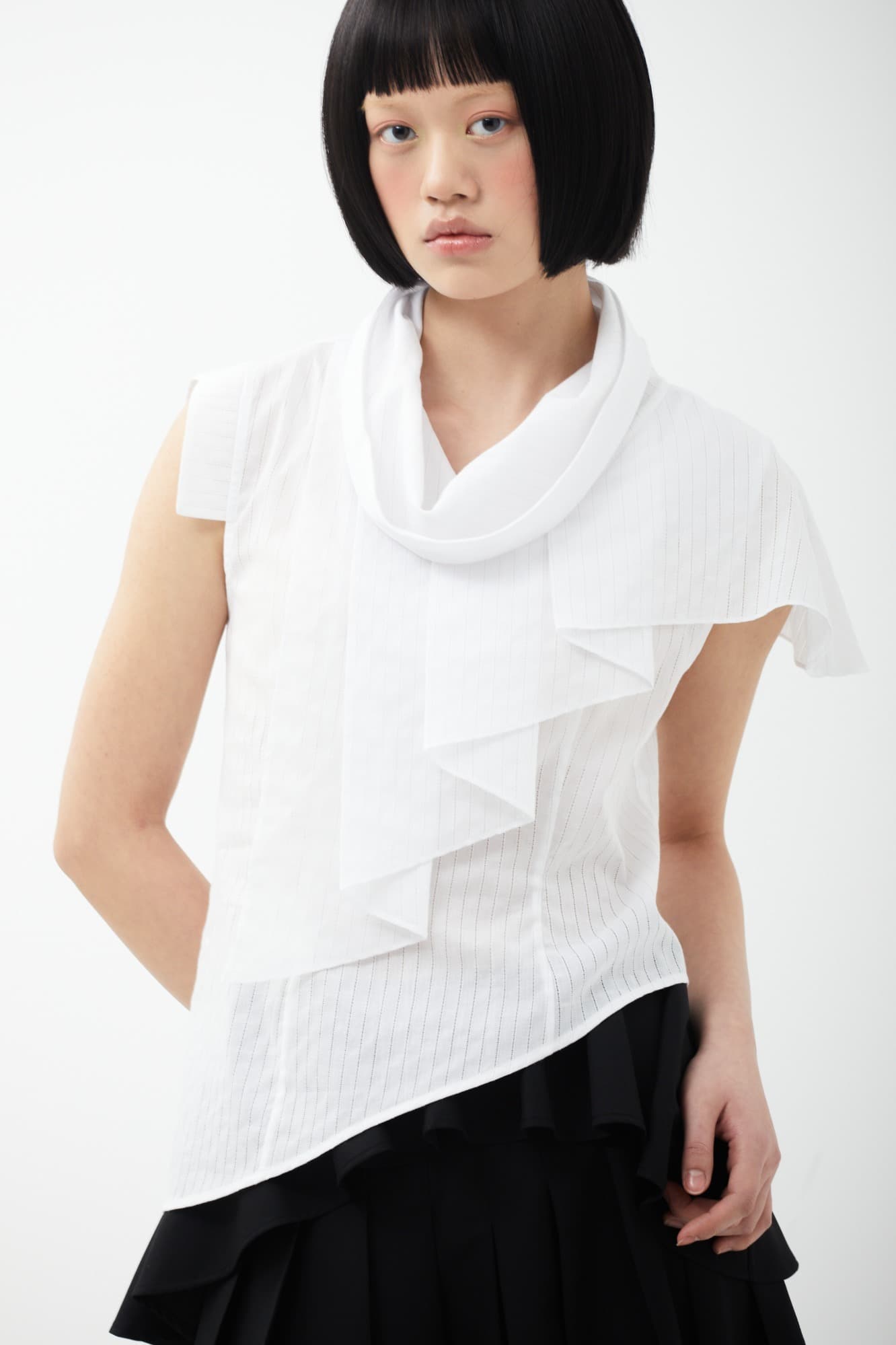 COWL PLEATS BLOUSE (white)