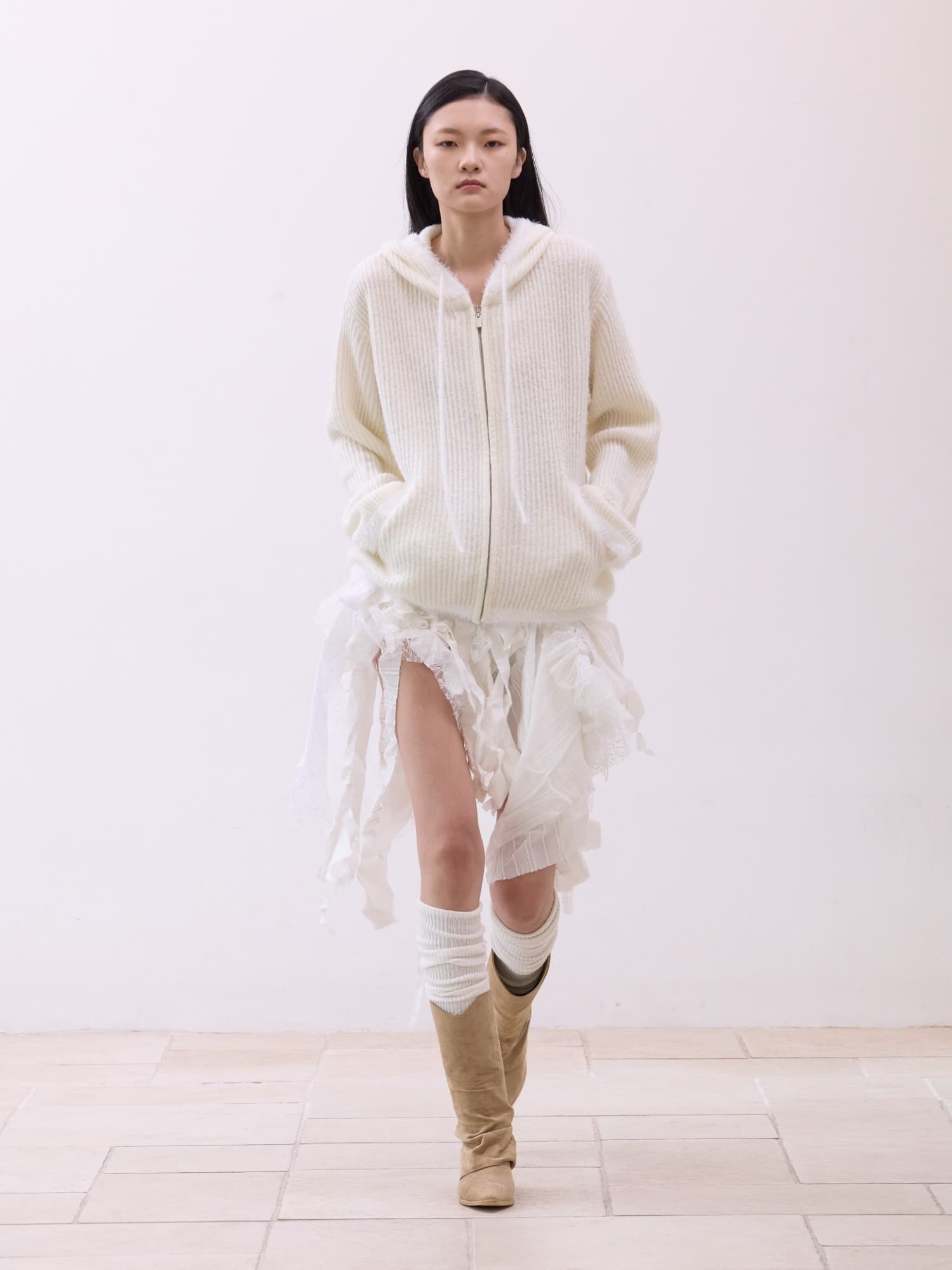 FUR KNIT ZIP UP (white)